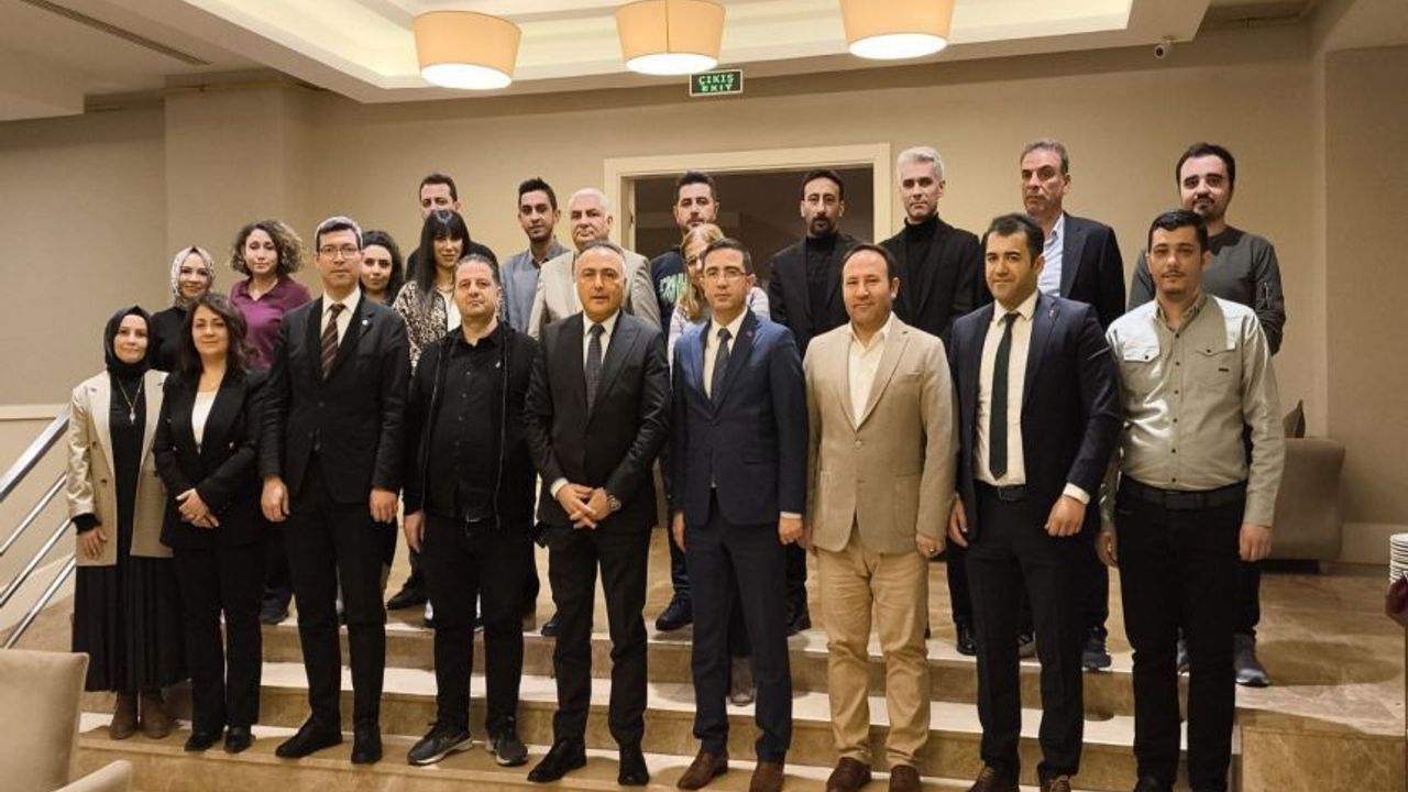 BAKANLIK YETKİLİLERİ İŞLENMİŞ ET ÜRÜNLERİ ÜZERİNE YENİ PROJELERİ İSTİŞARE ETTİ