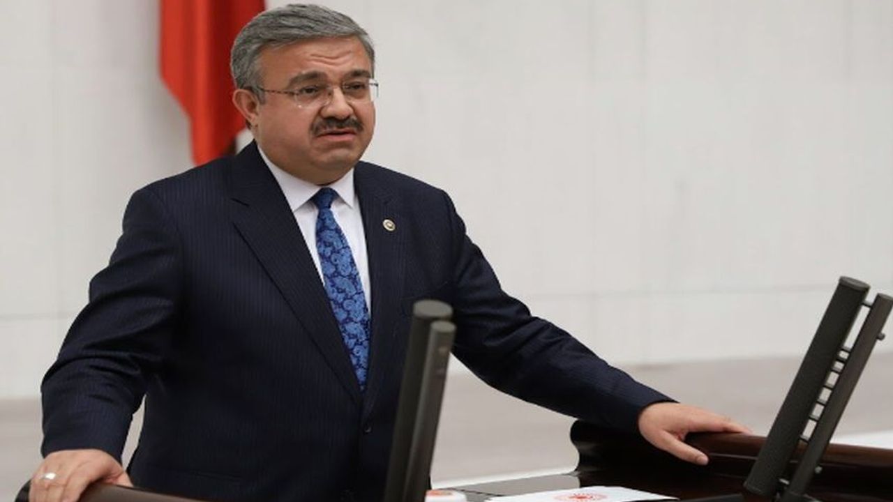 YURDUNUSEVEN, “28 ŞUBAT 15 TEMMUZ’A ZEMİN HAZIRLAMIŞTIR”