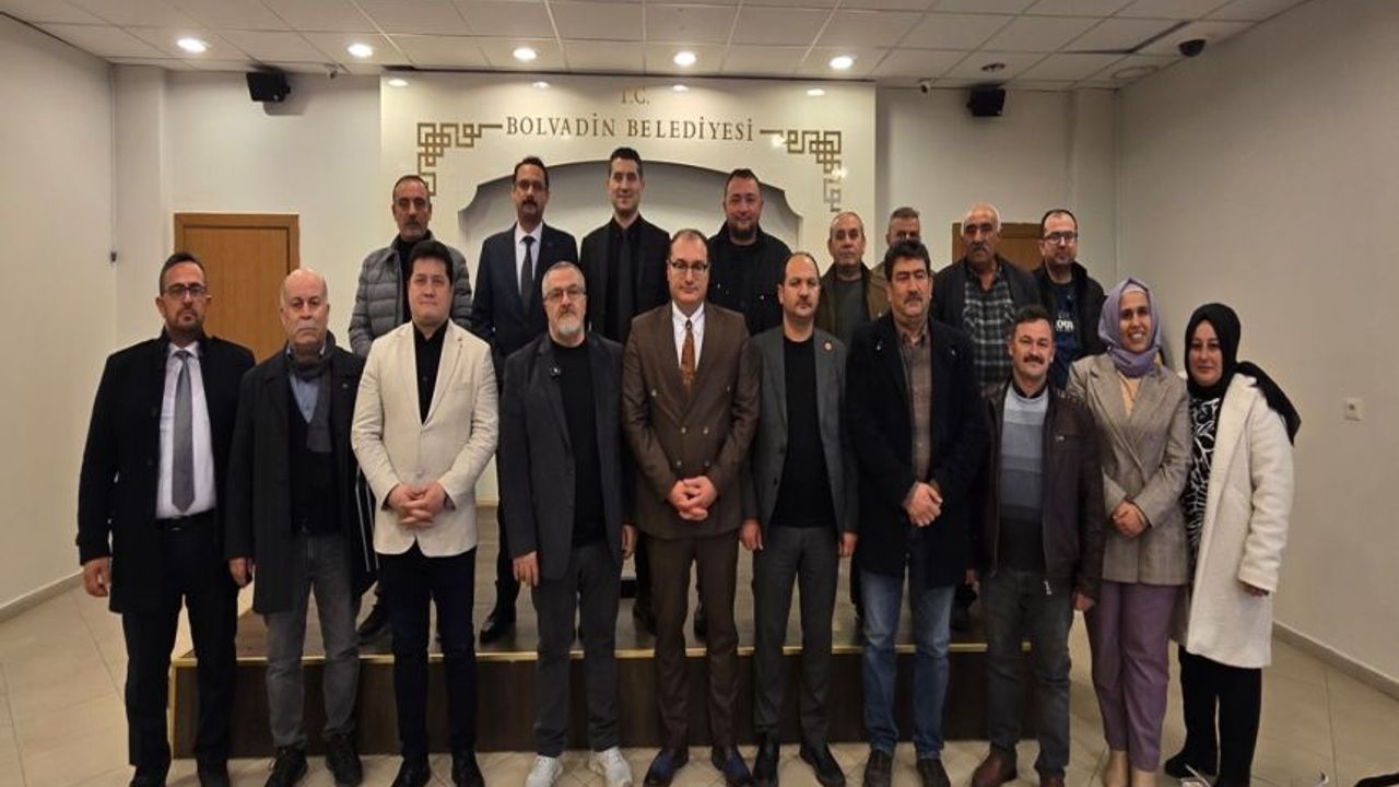 BOLVADİN’DE “EBER GÖLÜ’NÜN GELECEĞİ” KONFERANSI DÜZENLENDİ