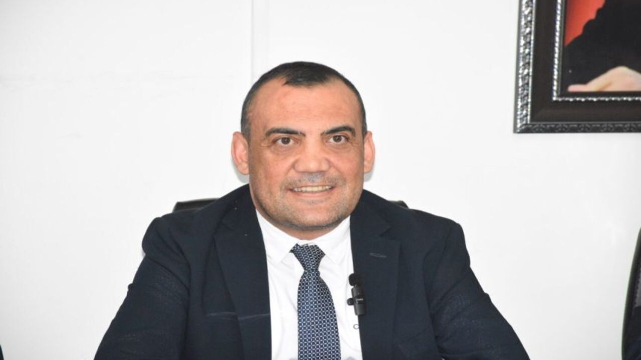 EKİCİ, “CHP’Lİ MECLİS ÜYELERİN AÇIKLAMALARINA, ‘SADECE GÜLÜYORUM’”