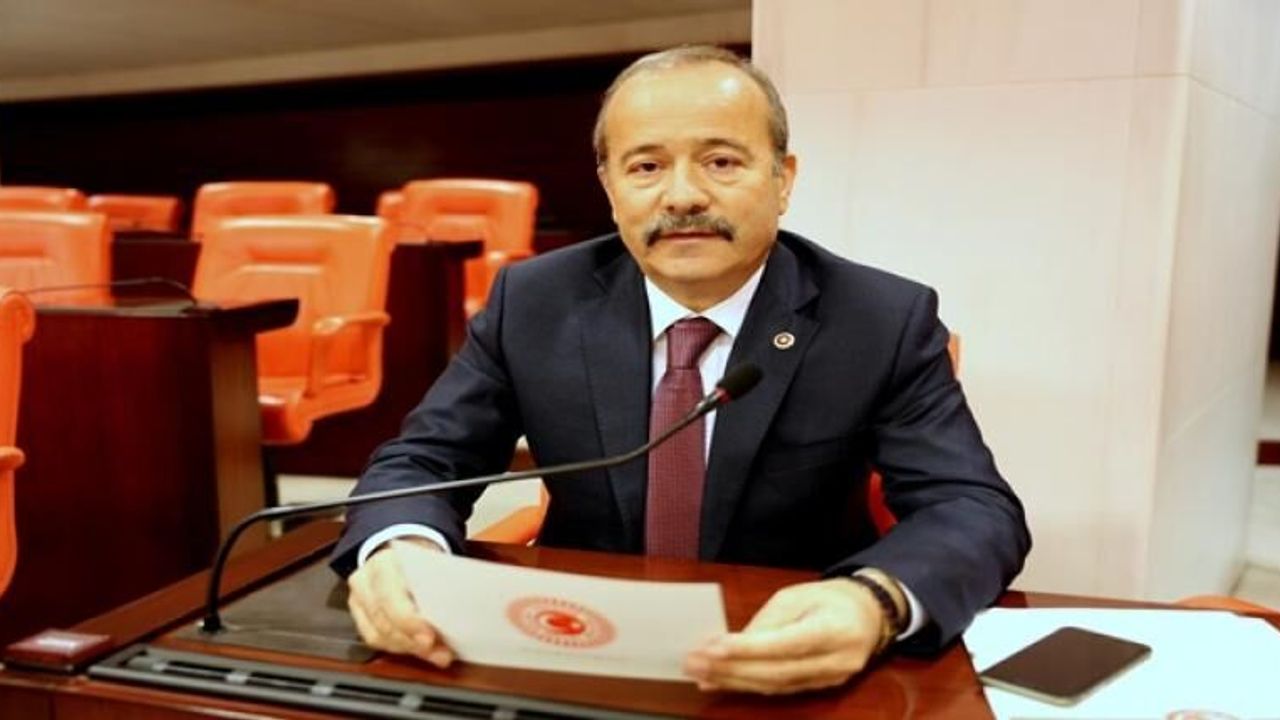 “GENÇLERE ÇAĞRIMIZ, CHP’NİN KİRLİ SİYASETİNE VE DİLLERİNE ALET OLMAYIN!”