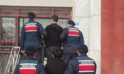 EMİRDAĞ’DA GECE YARISI BENZİNLİĞİ SOYUP KAÇTILAR