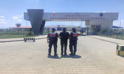 JANDARMA ARANAN FİRARİ HÜKÜMLÜYÜ YAKALADI