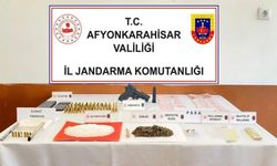 JANDARMA SUİKAST SİLAHI VE UYUŞTURUCU ELE GEÇİRDİ