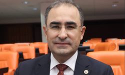 “MUHTAR HER HANENİN SEVİNCİNİ DE HÜZNÜNÜ DE BİLEN KİŞİDİR”