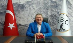 AKAR, ‘GAZETECİLER DEMOKRASİNİN VAZGEÇİLMEZ UNSURUDUR’