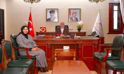Vali Yiğitbaşı, AK Parti Kadın Kolları Başkanı Çengel’i Makamında Kabul Etti