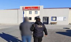 POLİS ARANAN FETÖ HÜKÜMLÜSÜ ŞAHSI YAKALADI