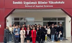 SANDIKLI MYO’DA “DÜNDEN BUGÜNE RADYO YAYINCILIĞI” SEMİNERİ VERİLDİ