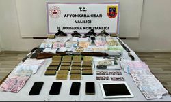 TEFECİLİK YAPAN ÇETE ÇÖKERTİLDİ, 235 MİLYON PARAYA TEDBİR UYGULANDI