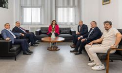 İL BAŞKANLARI BELEDİYE BAŞKANI KÖKSAL'I ZİYARET ETTİ