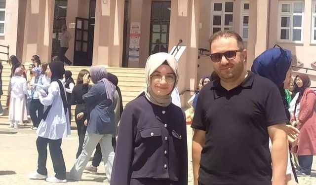 AFYONKARAHİSAR YİNE YKS’DE TÜRKİYE DERECESİ ÇIKARDI