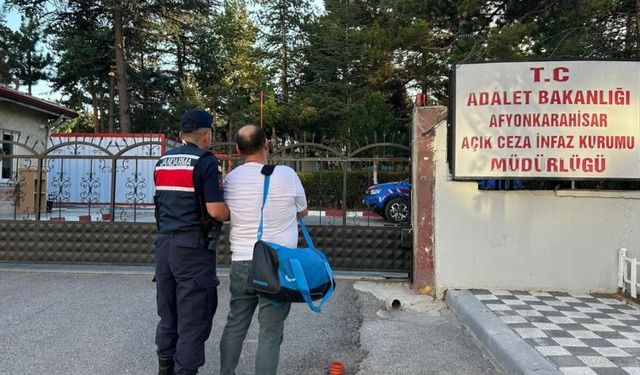 JANDARMA ARANAN HÜKÜMLÜYÜ SALAR’DA YAKALADI