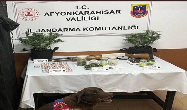 JANDARMA SANDIKLI’DA UYUŞTURUCU ELE GEÇİRDİ