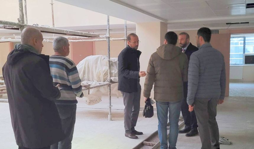 REKTÖR OKUMUŞ KÜLLİYEDEKİ İNŞAATLARDA İNCELEMELERDE BULUNDUK