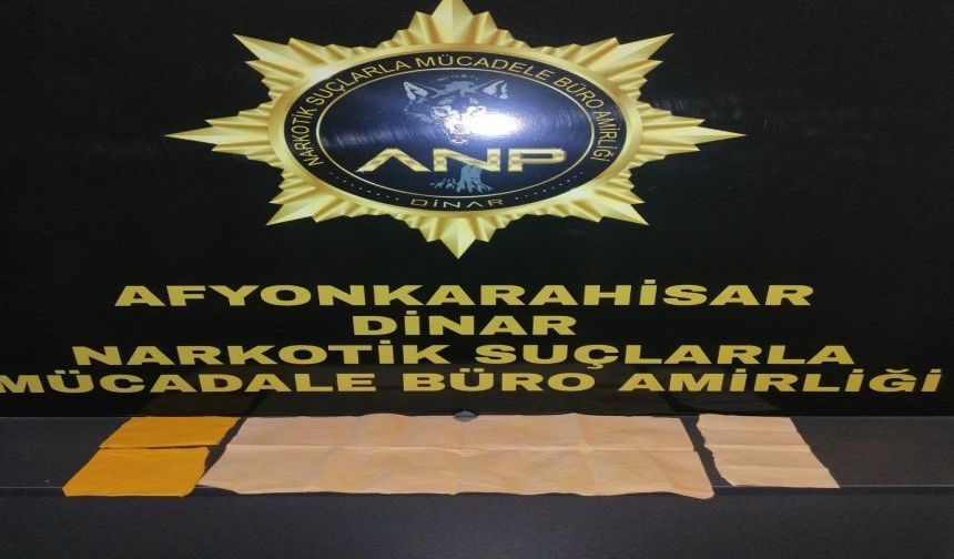 UYUŞTURUCU TACİRİ 2 ŞAHIS TUTUKLANDI